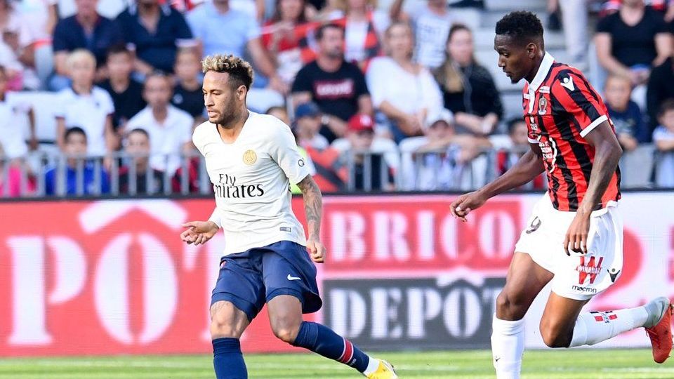 Doblete De Neymar Da Triunfo E Iguala R Cord Del Psg