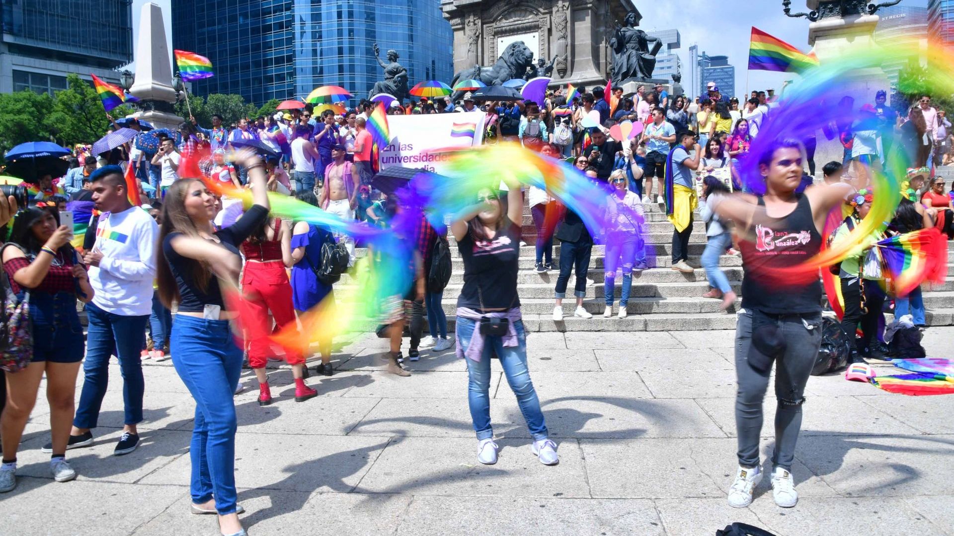 Aumentan A Mil Los Asistentes A La Marcha Del Orgullo Gay