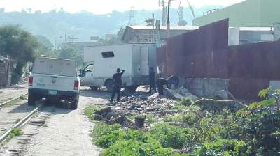 Localizan cuerpo calcinado en vías del tren