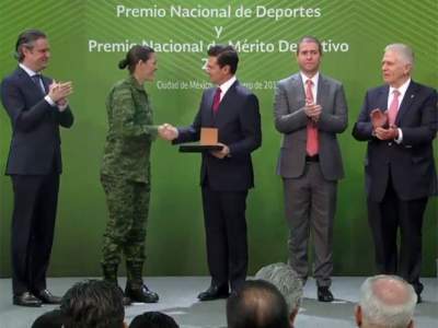 Peña Nieto entrega el Premio Nacional de Deportes