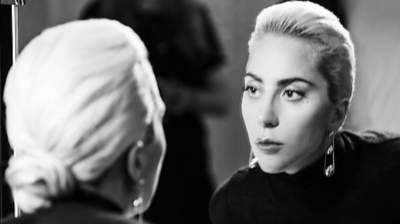 Lady Gaga lleva a Tiffany & Co. al Super Bowl LI