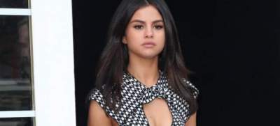 Selena Gomez reniega abiertamente de su inocente apariencia