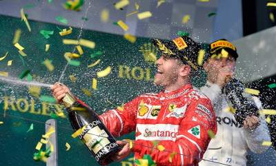 Vettel gana el GP de Australia; 'Checo' termina séptimo