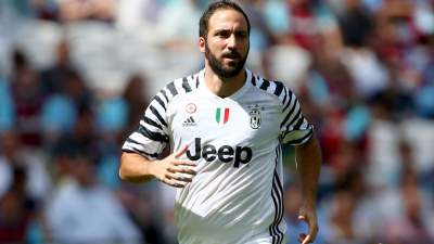 Juventus quiere aumentar su liderato a costa del Napoli
