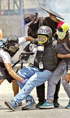 Venezuela, en plena guerra; protestas antigubernamentales