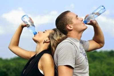 - bebidas azucaradas y + agua natural. Checa sus beneficios 
