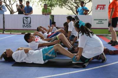 IMSS también imparte actividades físicas, cursos y talleres