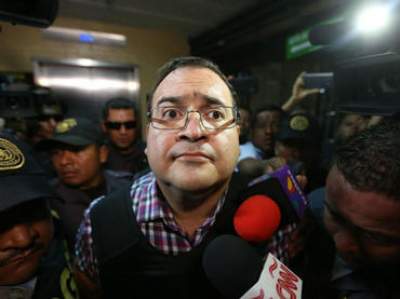 Pendientes, 21 denuncias contra ex funcionarios de Javier Duarte