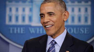 Barack Obama regresa a la vida pública con un acto en Chicago