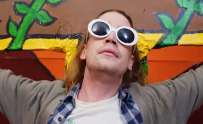Macaulay Culkin se caracterizó como Kurt Cobain