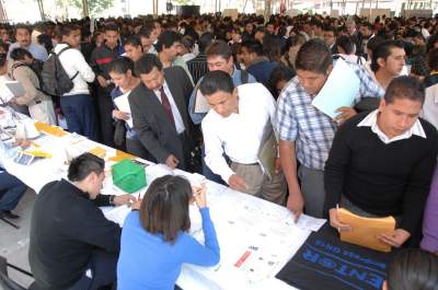 Mercado laboral en México ¿en contra de los jóvenes?