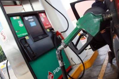  Sancionan a 12 gasolineras por vender combustible robado