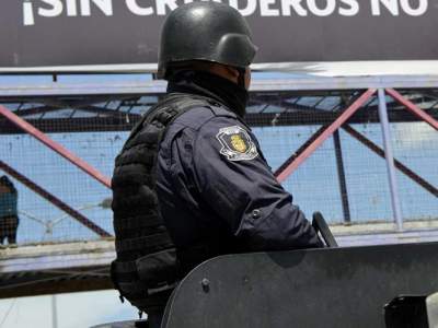 Fiscalía de Guerrero libera a 31 policías de Zihuatanejo