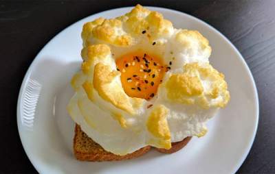 "Cloud Eggs" la tendencia que las redes proponen para tu desayuno
