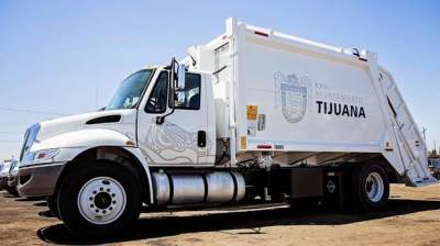 Regidores denuncian a alcalde por el contrato para renta de camiones 
