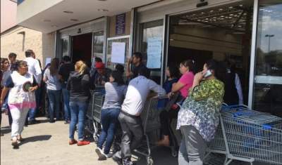 Empleados cierran tiendas departamentales en Morelia y Zamora