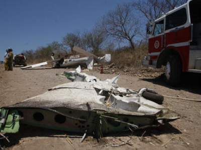 Cae avioneta en pista privada en Morelos; sobreviven tripulantes