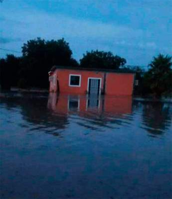 Lluvias provocan incomunicación de localidad rural en Nuevo León