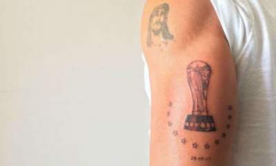 Almeyda se tatúa la Copa 12 de Chivas