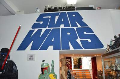 Roban 100 mil piezas de la mayor colección de "Star Wars"