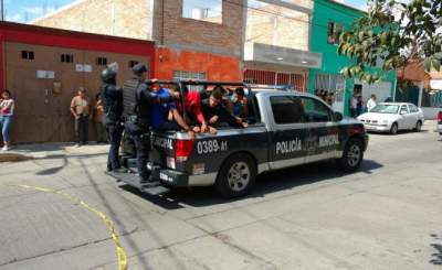 Detienen a 25 normalistas en Aguascalientes
