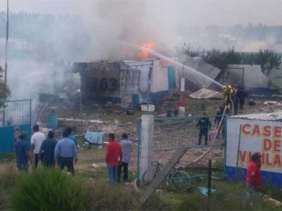 Reportan explosión en polvorín de Zumpango