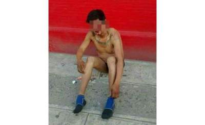 Desnudan y exhiben a presunto ladrón en Puebla