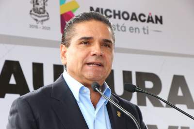 Silvano Aureoles se 'destapa' para candidatura presidencial del 2018