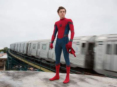  Tom Holland, un Spider-Man 'entre Maguire y Garfield'