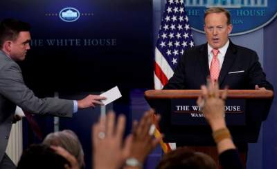Denuncian mayores restricciones de la Casa Blanca contra la prensa