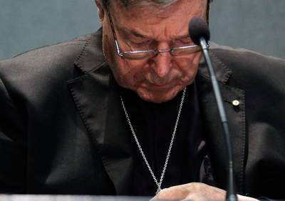 Cardenal Pell rechaza dimitir por imputación por abuso sexual infanti