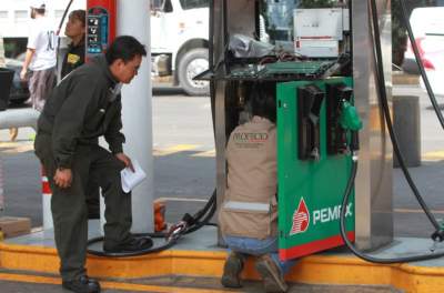 Gasolineras no mantienen precios visibles