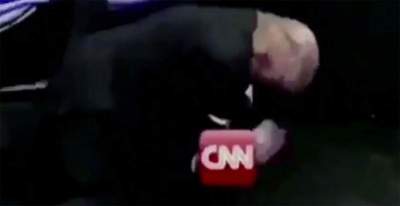 Trump comparte meme en el que propina golpiza a CNN