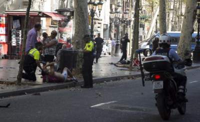 Videos muestran caos y horror tras atropello masivo en Barcelona