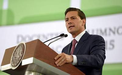 "Estamos a su lado", dice Peña Nieto a "dreamers"