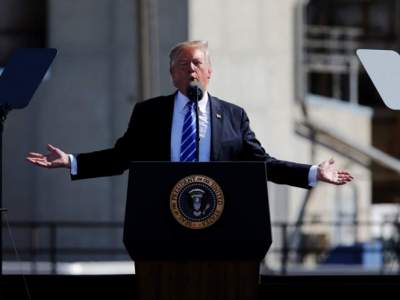 Trump pide a 'dreamers' no preocuparse por los próximos 6 meses