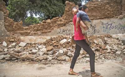  Esteban, de 68 años, sacó a sus padres antes del derrumbe por sismo