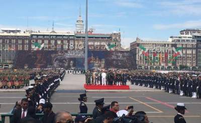 Alistan Desfile Militar en el Zócalo