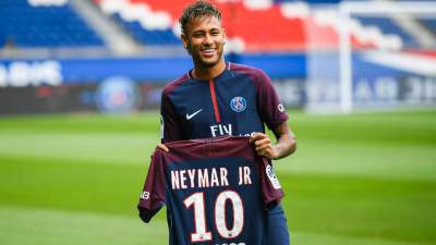 Neymar, con salario superior a 3 millones de euros mensual