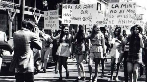 Hace 47 años, capitalinas marcharon por las minifaldas