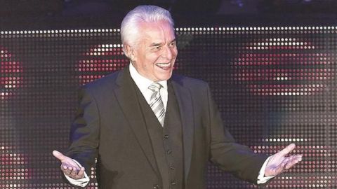 Enrique Guzmán prepara show para celebrar 60 años de carrera