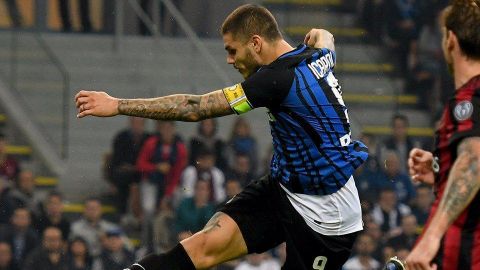 Inter ganó derbi ante el Milan con hat-trick de Icardi