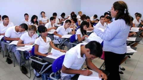Baja California segundo lugar nacional en calidad docente.