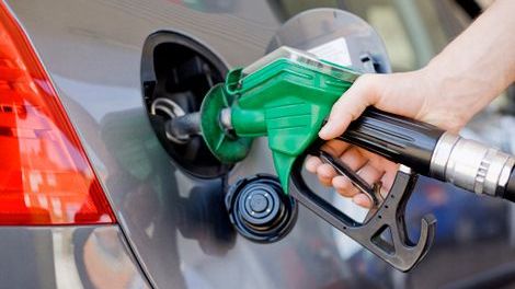 Diputados rechazan reducir 50% de impuesto en gasolina