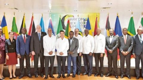 México apoya a países caribeños en desastres