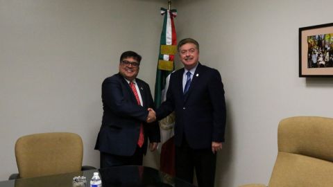 Recibe gobernador Francisco Vega visita del subsecretario