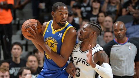 Thompson y Durant dan triunfo a Warriors sobre Spurs