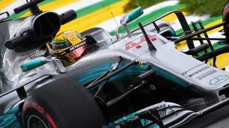 Hamilton domina primeras prácticas en Brasil