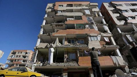 Suben las víctimas del terremoto de Irán a 340 muertos y casi 4.000 heridos