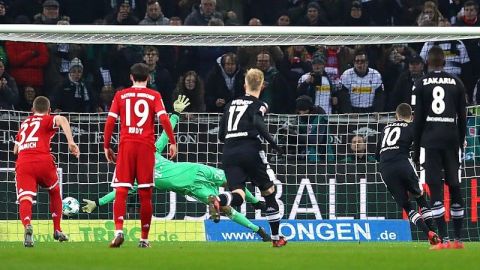Bayern sufrió su primera derrota con Heynckes en el banquillo
